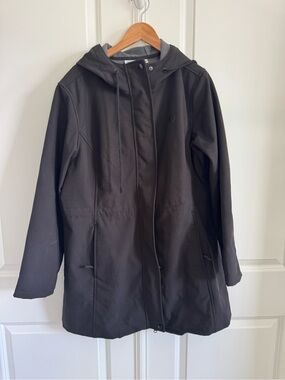 Outdoor Ventures Women’s Black Hooded Fleece-Lined Coat